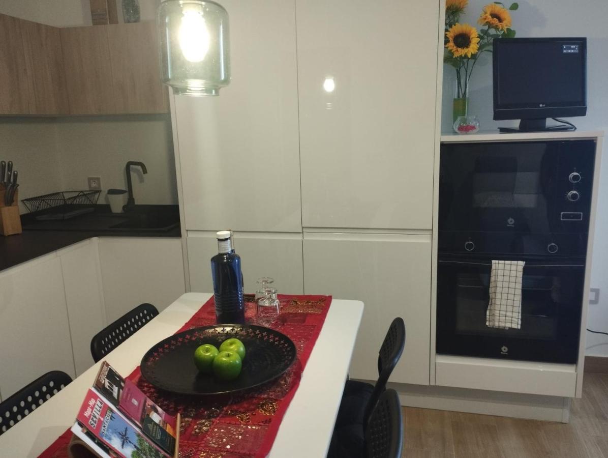 Ferienwohnung Atico Aire De Triana Sevilla Exterior foto
