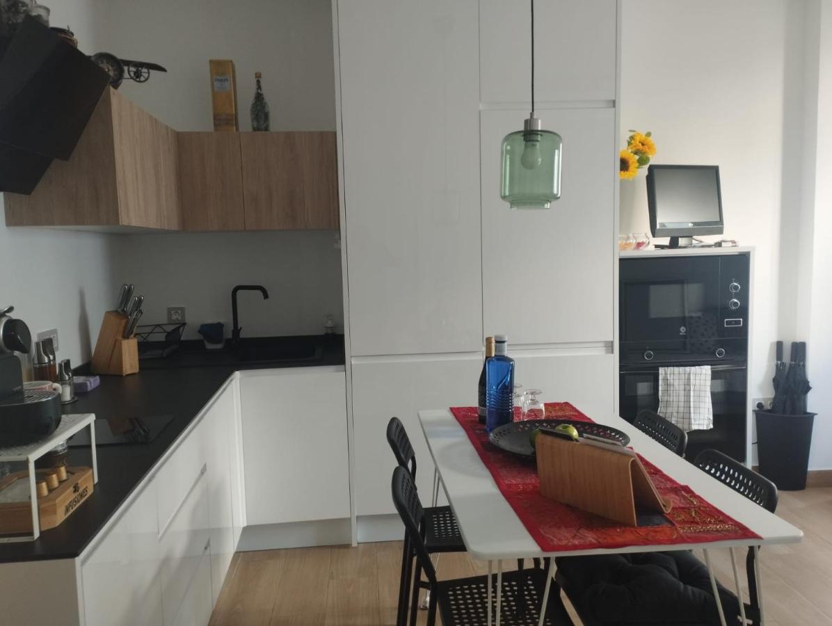 Ferienwohnung Atico Aire De Triana Sevilla Exterior foto